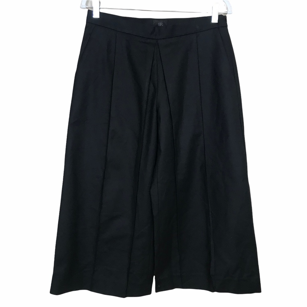Banana Republic Monogram black pleated gauchos